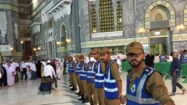 بـ 4 لغات.. ألف رجل أمن