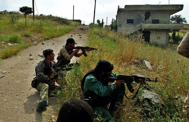 فصائل الثوار تسترد قريتين شمالي حلب