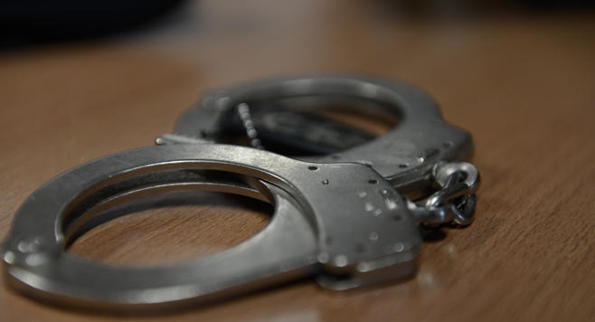 توقيف 11 شخصا أطلقوا النار بافتتاح
