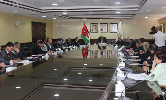 صندوقا السعودية وأبو ظبي مستعدان للمساهمة