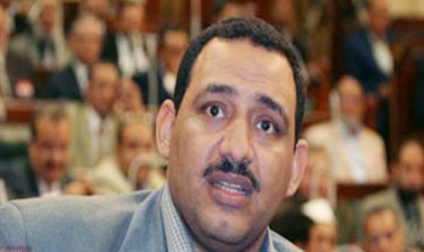 العمدة: زاملت الكتاتني في العقرب وهذا