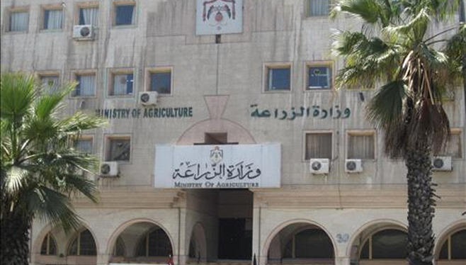 تشكيلات وتقاعدات في وزارة الزراعة ..