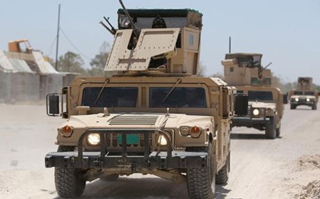 الاعلام الحربي: القوات العراقية تقتحم مركزي