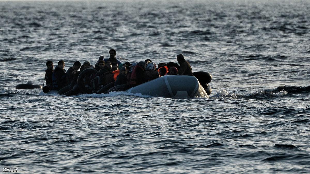 اليونان تنقذ 59 مهاجرا في بحر