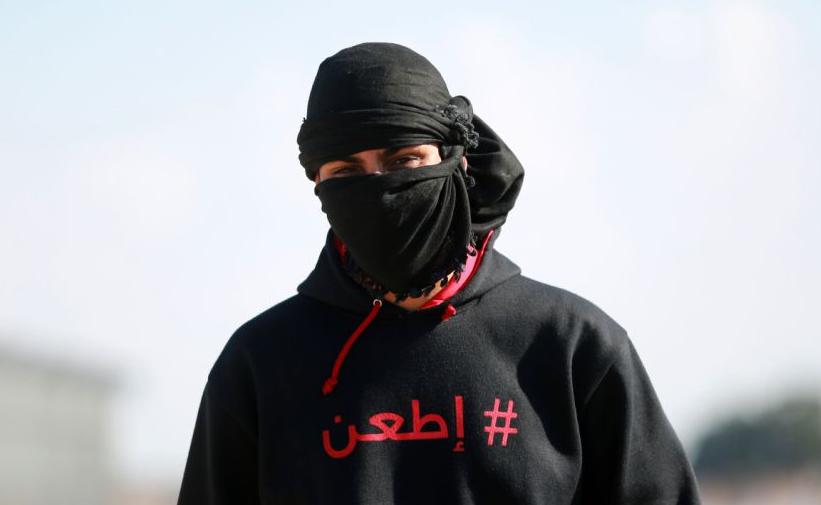 تقرير إسرائيلي: الجنود يطعنون في الرقبة
