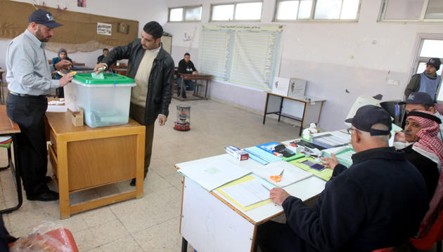 3 رؤساء بلديات و3 أعضاء يستقيلون