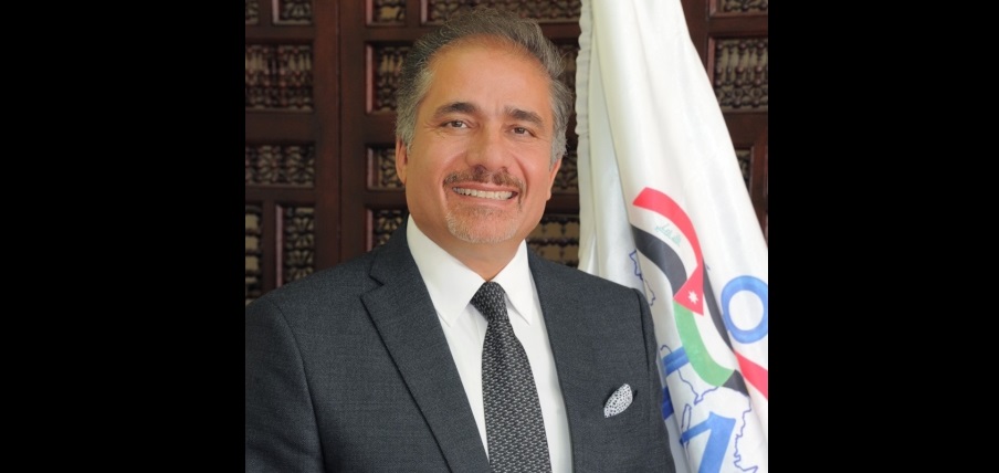 الصعوب يؤدي اليمين الدستورية .. السيرة