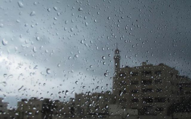 فرص الأمطار المقبلة على الأردن لا