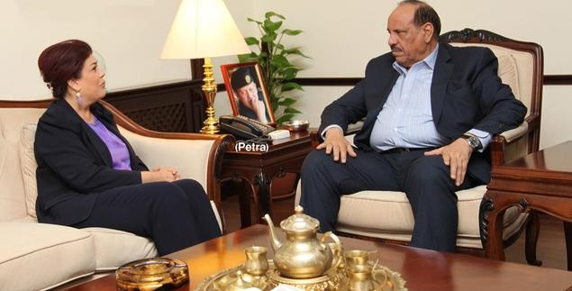 حماد يوعز بتقديم تسهيلات لمنح تأشيرات