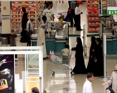 ارتفاع مؤشر التضخم الشهري بالإمارات