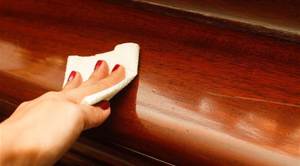 كيفية إزالة بقع العصير والقهوة من