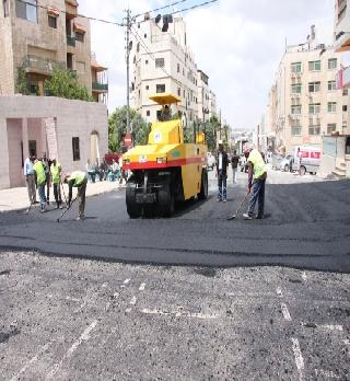 تحويل حركة السير بشارع عبدالله غوشة
