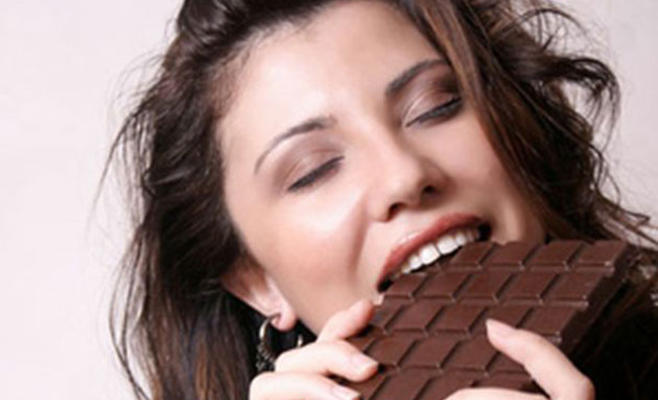 دراسة استمرت 40 عاما: عشاق الشكولاتة