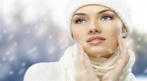 7 أسباب وراء جفاف بشرتك خلال