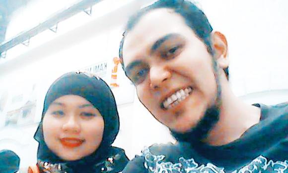 Filipino looking for his Saudi father
