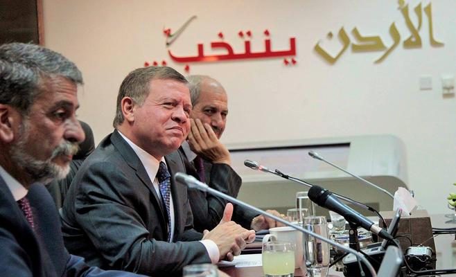 الملك: دعم كامل للهيئة المستقلة بإدارة