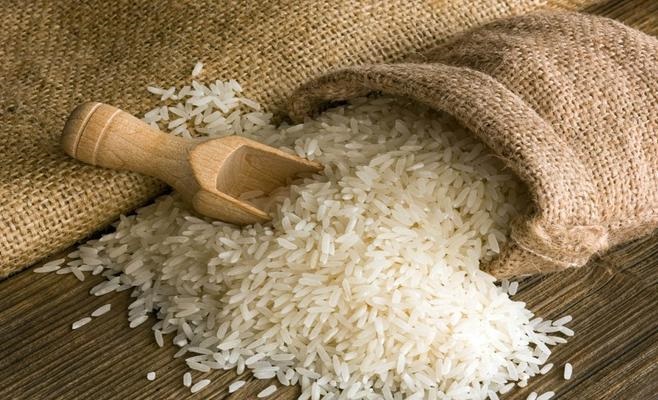 ضبط 4 أطنان أرز فاسد في