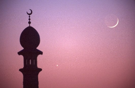 تحري هلال شوال مساء الاثنين