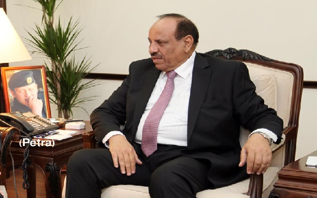 حماد : دعم عمل الحكام الاداريين