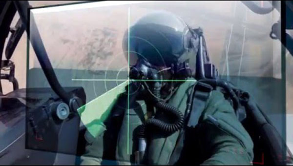 فيديو: طيار سعودي يخترق الأجواء السورية