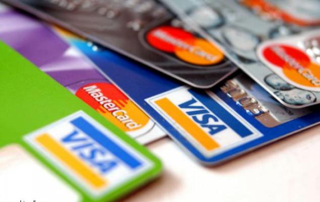 القبض على محتالين ببطاقات ائتمانية مزورة