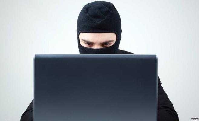 البنتاغون يشن أول هجوم إلكتروني واسع