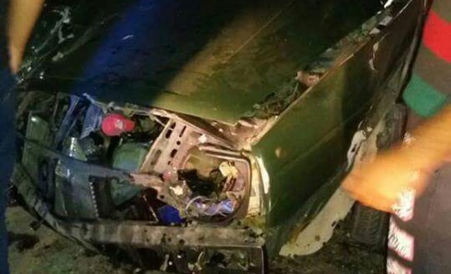 وفاة و19 إصابة بتصادم حافلة مع