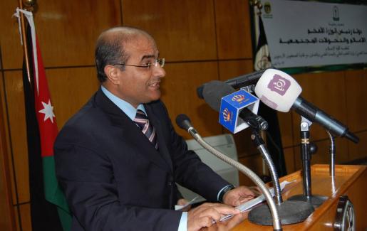 المومني: الاعتداء على الزميل حواتمه (انتهاك