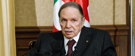 هاجمه على فيسبوك.. السجن عامين لمدون
