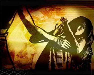 2000 امرأة معنفة تراجع دور الوفاق