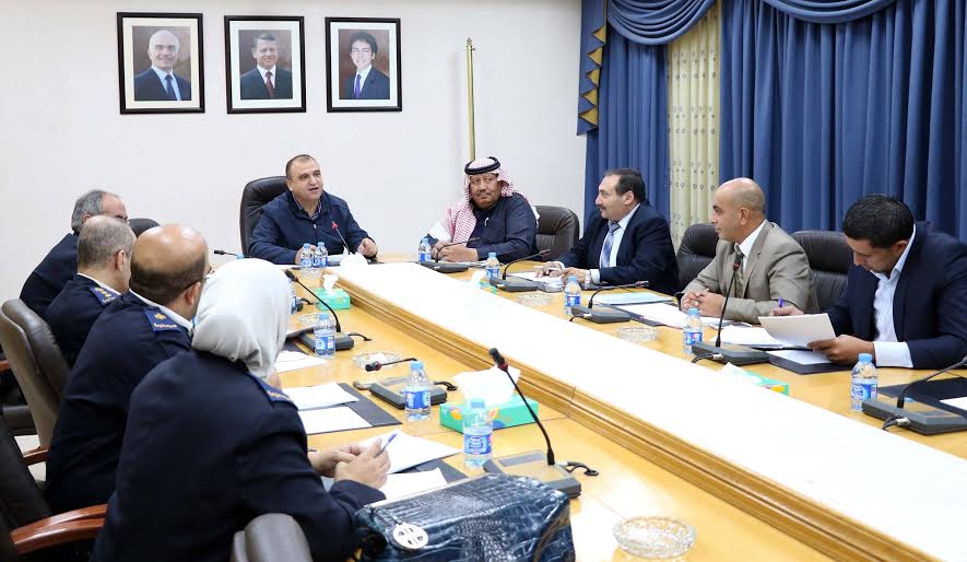 العمل النيابية تبحث مشاكل شركات التحميل