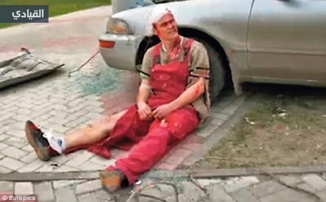 حاول أن يستعطف حبيبته بأكثر الطرق