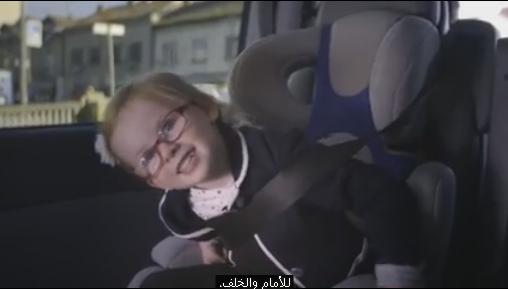 بالفيديو: طفلة تقود شاحنة فولفو وزنها