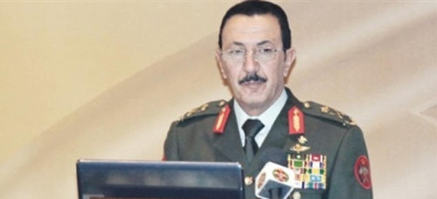 الفريق أول الركن الزبن يعود إلى