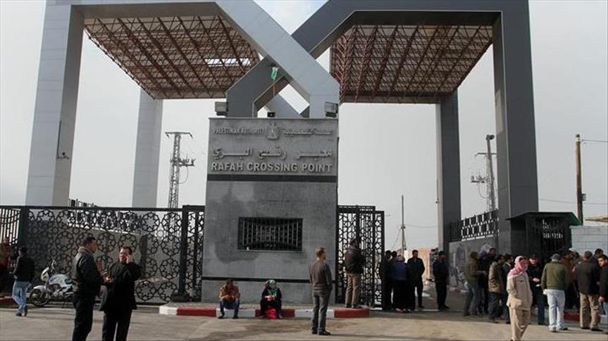 مصر تستأنف فتح معبر رفح لسفر