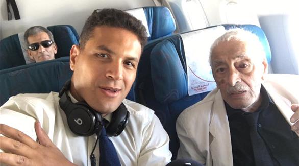 إقامة جميل راتب تثير أزمة في