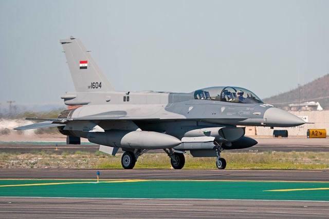 العراق يتسلم 10 طائرات (إف 16)