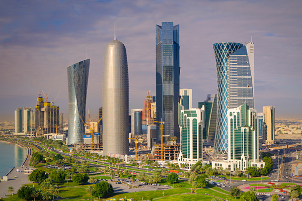 الميزان التجاري السلعي القطري ينخفض 50%