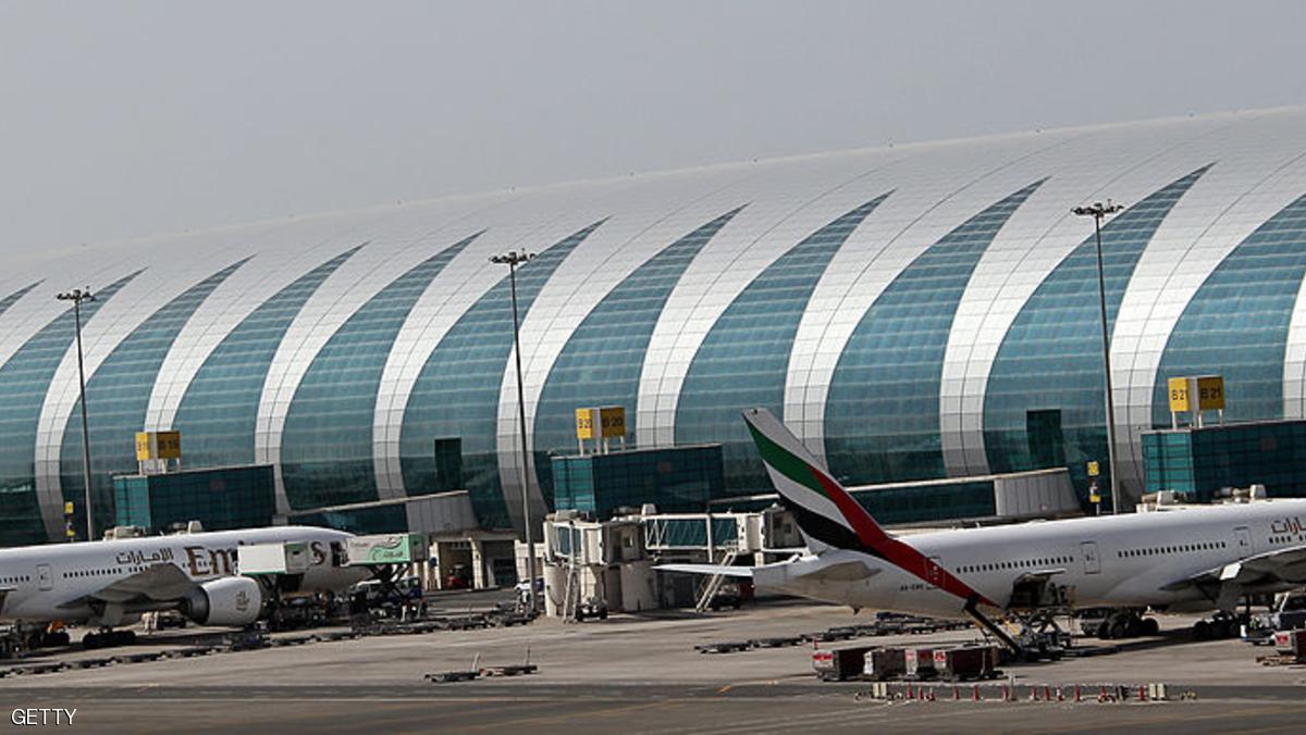 إغلاق مطار دبي بسبب طائرة بدون