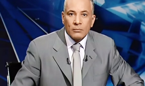 بالفيديو.. الضرب بالجزمة لمقاطعي الانتخابات