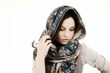 أخطاء شائعة لشعرك تحت الحجاب