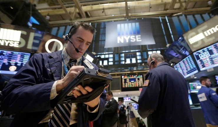 انخفاض الأسهم الأميركية
