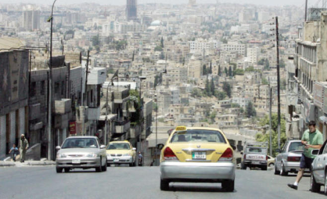 ‘(تطبيقات التاكسي).. تيسير حاجة المستخدمين على