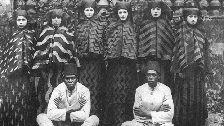 صور من العالم الإسلامي في عهد
