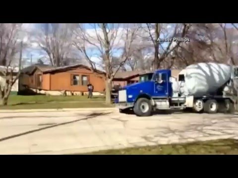 بالفيديو.. الشرطة تطارد طفلا يقود خلاط