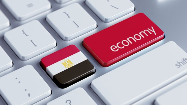 عجز الموازنة المصرية يرتفع 20% في