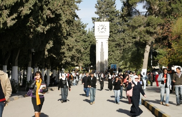 المرشحون للقبول في العمارة والفنون بالاردنية