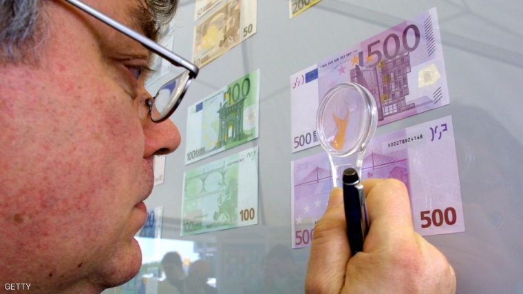 أوروبا تحقق بتداول فئة الـ500 يورو