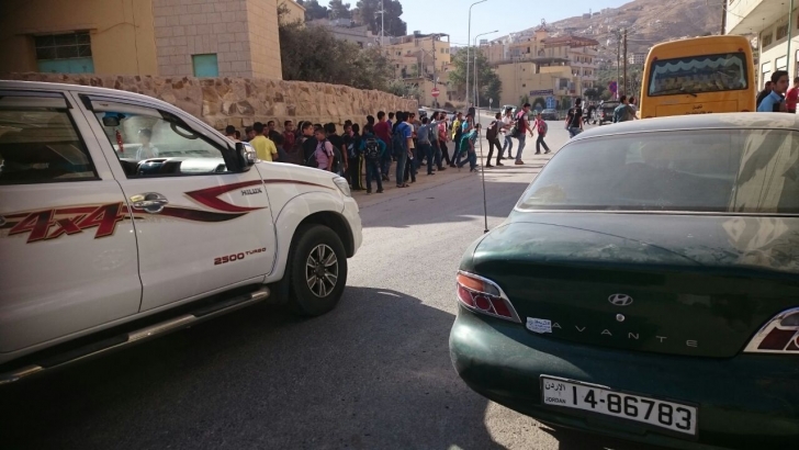 مدير تربية يصف محرضين على الاحتجاج