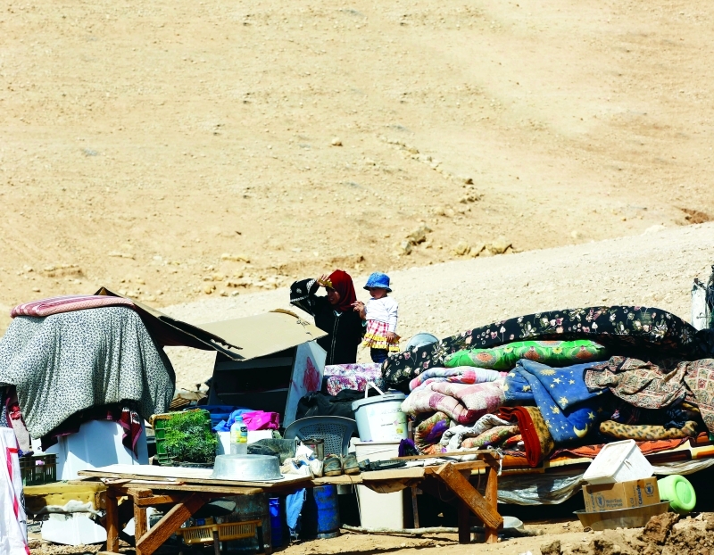 الاحتلال يهدم منشآت في الأغوار والنقب